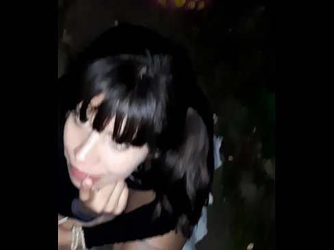 ❤️ Гудамжинд чихэр авахын тулд бэлэг эрхтэн хавдсан ❤️  Секс порно дээр mn.pornmega-com.ru ❌️❤